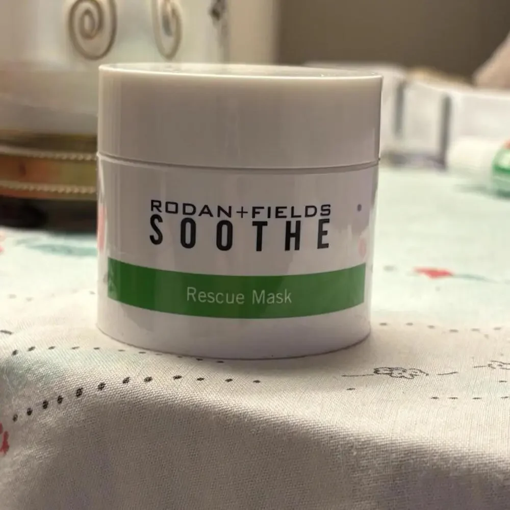 RODAN +‎ FIELDS SOOTHE RESCUE MASK, Box Open, New & Sealed,